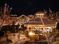 Village Noel 01.jpg