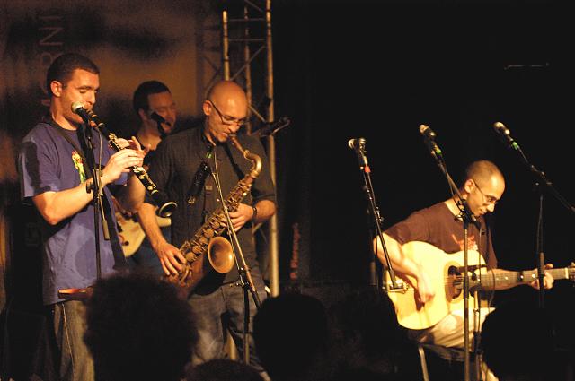 NewMorning-2008-COSMOPOLICE-88.jpg